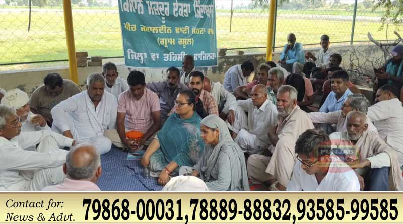 फाजिल्का में किसानों के धरने पर पहुंचीं पूजा लूथरा सचदेवा, समर्थन का भरोसा