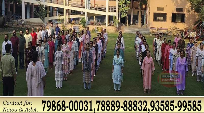 Fazilka News:- सर्व हितकारी विद्या मंदिर में वंदे मातरम् के 150 वर्ष पूर्ण होने पर सामूहिक गायन का अभ्यास